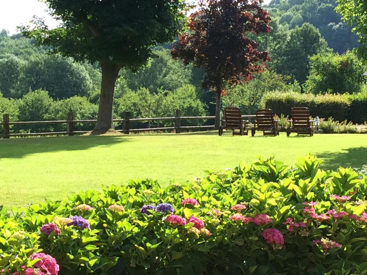 Le Grand Clos De Saint Martin Hotel Genneville ภายนอก รูปภาพ
